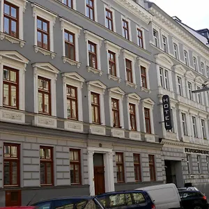 Hotel Caratart Bombolo Viena