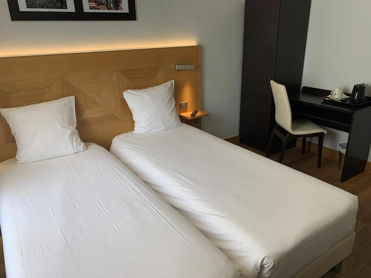 Hotel Eiffel XV Paris